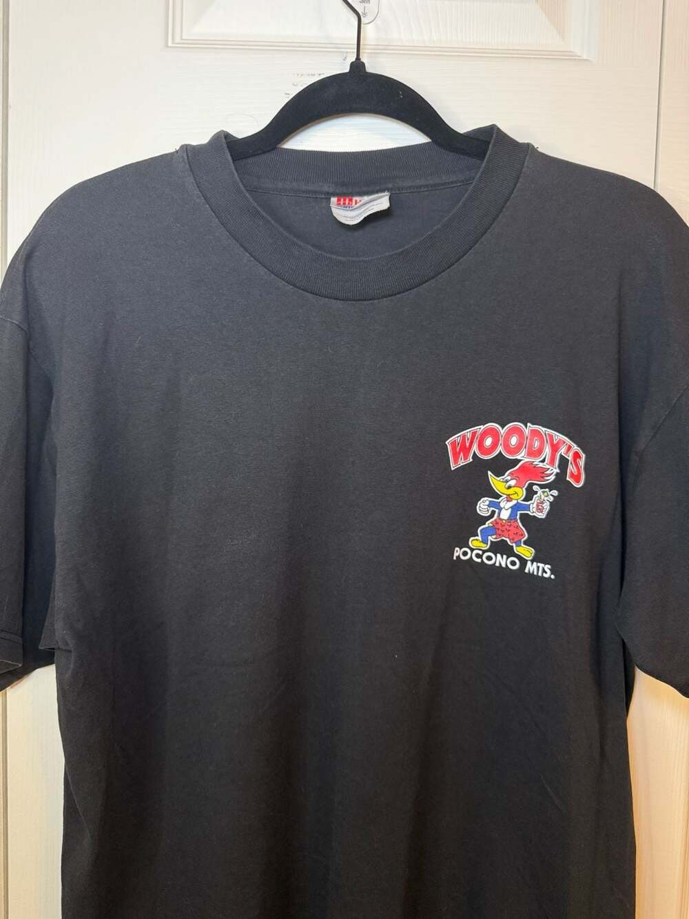 Vintage Hanes Woody's Country House Restaurant Pocono Mts Black T-Shirt Size L